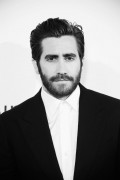 Джейк Джилленхол (Jake Gyllenhaal) Calvin Klein Celebrates Women In Film, 68th Annual Cannes Film Festival, Cannes, 2015 - 45xHQ Fb5ba2420656314