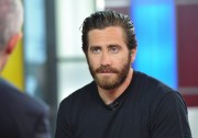 Джейк Джилленхол (Jake Gyllenhaal) The Morning Show Interview, New York City, 2015 - 42xHQ 69ce2b422501467
