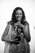 Марион Котийяр (Marion Cotillard) - 2008 BAFTA Portraits, Greg Williams (3xHQ) Cb67fb422505137