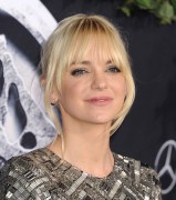 Anna Faris - Страница 5 32620e422525496