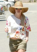 Бритни Спирс (Britney Spears) Spotted In Calabasas, 03.07.2015 (48xHQ) F8ab15423010028