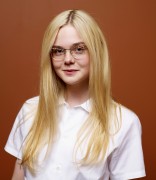 Эль Фаннинг (Elle Fanning) Guess Studio Portrait's during 2012 TIFF for 'Ginger And Rosa, 07.09.2012 (15xHQ) F10d49423176140