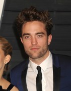 Роберт Паттинсон (Robert Pattinson) Vanity Fair Oscar Party, Wallis Annenberg Center for the Performing Arts, Beverly Hills, 2015 - 20хHQ 0137ed423180224