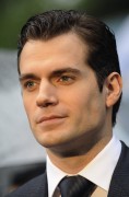 Генри Кавилл (Henry Cavill) Man of Steel Premiere at Empire Leicester Square in London, 12.06.2013 (16xHQ) 29e272423560759