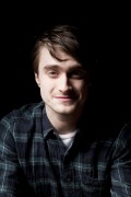 Дэниэл Рэдклифф (Daniel Radcliffe) Michael Watier Photoshoot 2012 - 3xHQ 750fce425481767