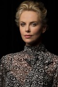 Шарлиз Терон (Charlize Theron) Dan MacMedan Photoshoot 2015 for USA Today 6cfaa1425961351