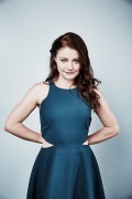 Эмили де Рэвин (Emilie de Ravin) Once Upon a Time Comic-Con Photoshoot, 2015 (6xHQ) C335ea426286359