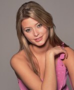 Holly Valance - Страница 4 9fbd43426979687