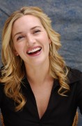 Кейт Уинслет (Kate Winslet) Finding Neverland press conference portraits by Vera Anderson (Hollywood, November 10, 2004) - 3xHQ 88347e427007240