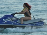 Рианна (Rihanna) enjoys a winter break on the beach in Barbados, 2010 (50xHQ) 0b6468427813038