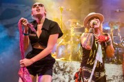 Майли Сайрус (Miley Cyrus) Joins Steel Panther Onstage For Final Show At House Of Blues In Los Angeles, 03.08.2015 - 49xHQ 993fc0428538701