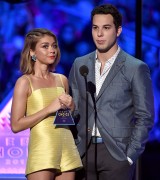 Sarah Hyland "Teen Choice Awards 2015 at the USC Galen Center in Los Angeles" (16.08.2015) 36x updatet x2 57ee2a429568431