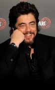 Бенисио Дель Торо (Benicio Del Toro) The Red Affair, Campari Calendar 2011 Press Conference (21 October 2010) (29xHQ) 328c6e429772997