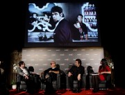 Бенисио Дель Торо (Benicio Del Toro) The Red Affair, Campari Calendar 2011 Press Conference (21 October 2010) (29xHQ) 390584429772929