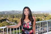 Джина Родригес (Gina Rodriguez) 'Jane the Virgin' press conference in Beverly Hills, 10.08.2015 (12xHQ) 7e1c7c429783877
