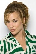 Пайпер Перабо (Piper Perabo) 2005 Toronto Film Festival Portraits by Jeff Vespa (25xHQ) Aef9db429788867