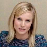 Кристен Белл (Kristen Bell) House Of Lies press conference portraits by Munawar Hosain (Los Angeles, April 15, 2014) - 44xHQ C72cfd430026157