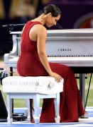 Алисия Кейс (Alicia Keys) Super Bowl XLVII Pregame Show at Mercedes-Benz Superdome, New Orleans, 02.03.2013 - 46xНQ 54c333431459274