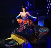 Кэти Перри (Katy Perry) performing on tour in Shanghai, 21.04.2015 (42xHQ) 62aace431457695