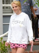 Бритни Спирс (Britney Spears) Spending Time With Her Niece Lexie And Her Boys In Calabasas, 14.06.2015 - 46xHQ 70fec9431450438