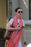 Энн Хэтэуэй (Anne Hathaway) Out in New York City, 2015 (14xHQ) 8c0b93431450478