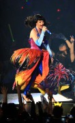 Кэти Перри (Katy Perry) performing on tour in Shanghai, 21.04.2015 (42xHQ) Dc66f6431457721