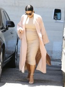 Ким Кардашян (Kim Kardashian) Pregnant Spotted At The Pantages Theatre In Hollywood, 26.07.2015 (11xHQ) F0c39f431450395