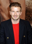 Дэвид Бекхэм (David Beckham) launch of his new Bodywear range at the H&M Times Square (New York, February 1, 2014) - 238xHQ 28bcda431468355