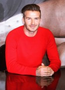 Дэвид Бекхэм (David Beckham) launch of his new Bodywear range at the H&M Times Square (New York, February 1, 2014) - 238xHQ 2edbf5431469752