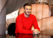 Дэвид Бекхэм (David Beckham) launch of his new Bodywear range at the H&M Times Square (New York, February 1, 2014) - 238xHQ 94e645431468836