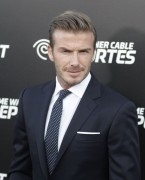 Дэвид Бекхэм (David Beckham) Time Warner Cable Sportsnet Launch Party at Time Warner Cable Sports Studios in El Segundo, 01.10.2012 - 32xHQ C34a1e431469658