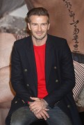 Дэвид Бекхэм (David Beckham) launch of his new Bodywear range at the H&M Times Square (New York, February 1, 2014) - 238xHQ D500fe431469594
