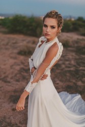 http://thumbnails114.imagebam.com/43155/46d83d431541422.jpg