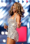 Бейонсе (Beyonce) 50th Annual GRAMMY Awards show, 2008 (61xHQ) 383de4432266946