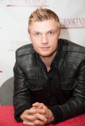 Ник Картер (Nick Carter) 'Facing the Music' Book Signing at Bookends (September 23, 2013) (31xHQ) 0f0c80432974653