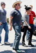 Арнольд Шварценеггер (Arnold Schwarzenegger) seen out in Los Angeles - April 18, 2015 - 72xHQ 128390432978927