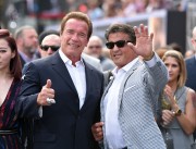 Арнольд Шварценеггер (Arnold Schwarzenegger) Terminator Genisys Premiere at the Dolby Theater (Hollywood, June 28, 2015) - 332xHQ 9642a7432979182