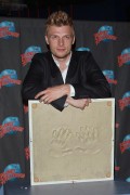 Ник Картер (Nick Carter) Promoting his book 'Facing the Music' at Planet Hollywood Times Square (September 24, 2013) (110xHQ) A3534b432974909