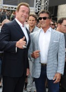Арнольд Шварценеггер (Arnold Schwarzenegger) Terminator Genisys Premiere at the Dolby Theater (Hollywood, June 28, 2015) - 332xHQ Eaeceb432979752