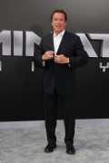 Арнольд Шварценеггер (Arnold Schwarzenegger) Terminator Genisys Premiere at the Dolby Theater (Hollywood, June 28, 2015) - 332xHQ F4ac6f432979087