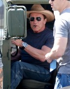Арнольд Шварценеггер (Arnold Schwarzenegger) seen out in Los Angeles - April 18, 2015 - 72xHQ F89e89432979016