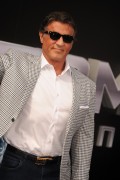 Сильвестр Сталлоне (Sylvester Stallone) Terminator Genisys Premiere at the Dolby Theater (Hollywood, June 28, 2015) (138xHQ) 2ff855432987460