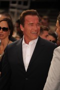 Арнольд Шварценеггер (Arnold Schwarzenegger) Terminator Genisys Premiere at the Dolby Theater (Hollywood, June 28, 2015) - 332xHQ 603b3f432980180