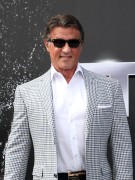 Сильвестр Сталлоне (Sylvester Stallone) Terminator Genisys Premiere at the Dolby Theater (Hollywood, June 28, 2015) (138xHQ) 9aa286432987657