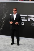 Арнольд Шварценеггер (Arnold Schwarzenegger) Terminator Genisys Premiere at the Dolby Theater (Hollywood, June 28, 2015) - 332xHQ 9efd24432980578