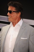 Сильвестр Сталлоне (Sylvester Stallone) Terminator Genisys Premiere at the Dolby Theater (Hollywood, June 28, 2015) (138xHQ) A64095432987511