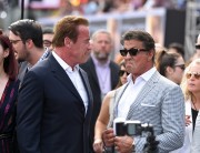 Арнольд Шварценеггер (Arnold Schwarzenegger) Terminator Genisys Premiere at the Dolby Theater (Hollywood, June 28, 2015) - 332xHQ B209ac432980076