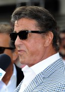 Сильвестр Сталлоне (Sylvester Stallone) Terminator Genisys Premiere at the Dolby Theater (Hollywood, June 28, 2015) (138xHQ) Bb62ad432987210