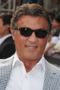 Сильвестр Сталлоне (Sylvester Stallone) Terminator Genisys Premiere at the Dolby Theater (Hollywood, June 28, 2015) (138xHQ) C6b81a432986592