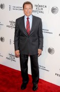 Арнольд Шварценеггер (Arnold Schwarzenegger) 2015 Tribeca Film Festival World Premiere narrative 'Maggie' at BMCC Tribeca PAC in New York - April 22, 2015 - 99xHQ Cfa746432980925